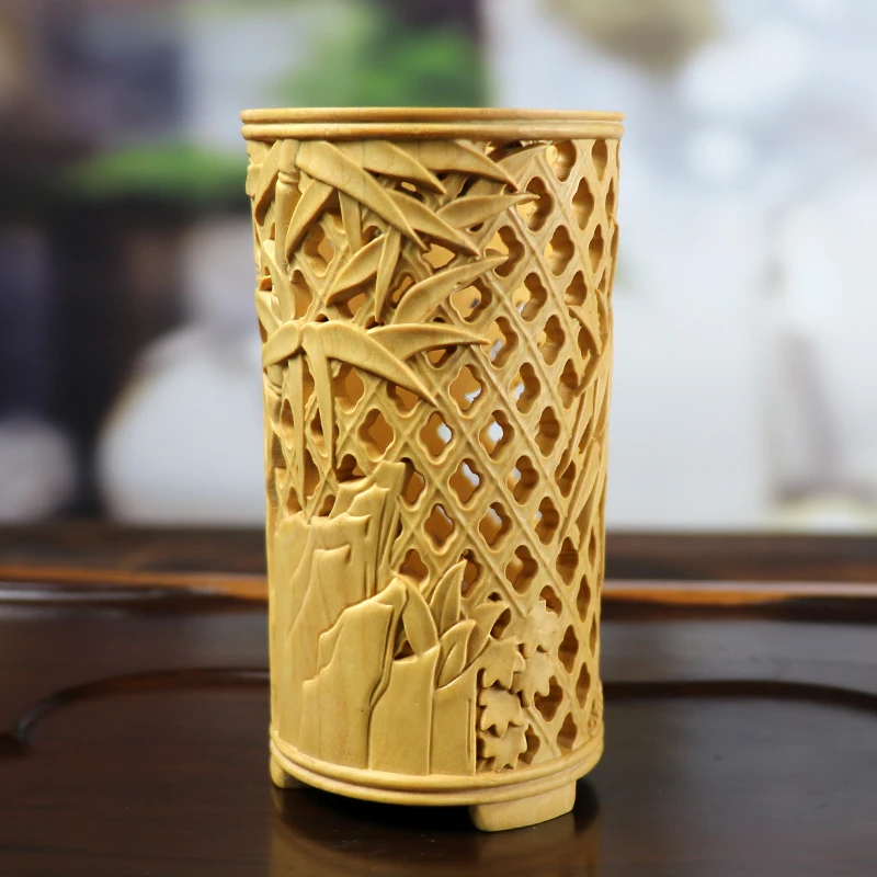 

Bamboo & Solid Wood Pen Holder Five Cattle Design for Business & Calligraphy Enthusiasts
