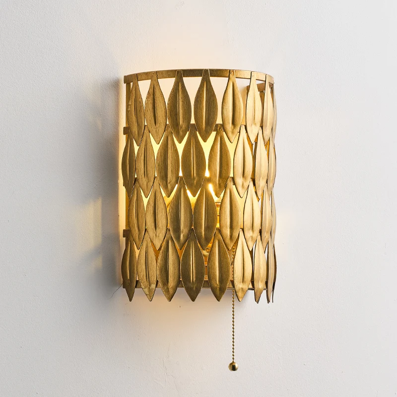 

American retro gold leaf wall creative living room background wall street bedroom bedside French