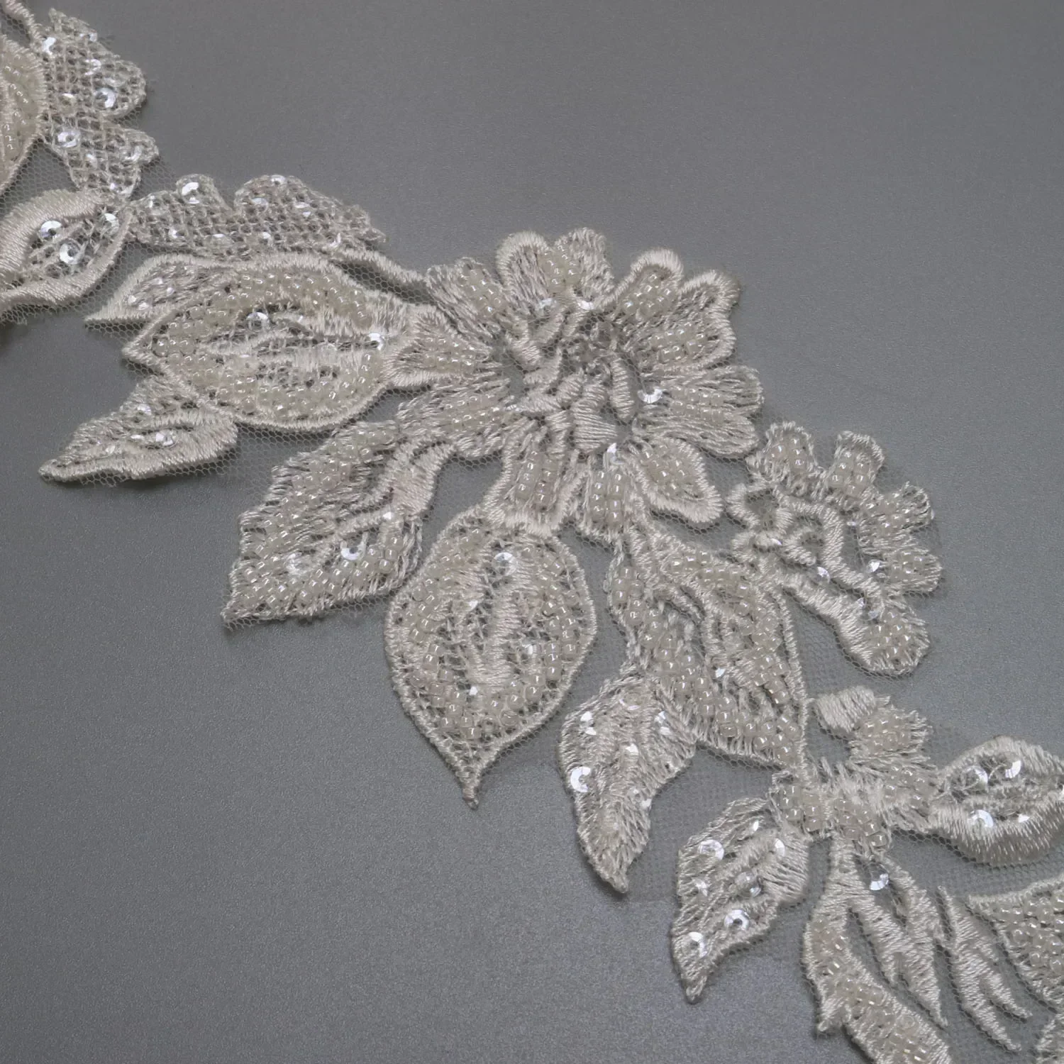 レースアップリケ、刺繍アップリケ、縫製衣料品アクセサリー、1ペアの