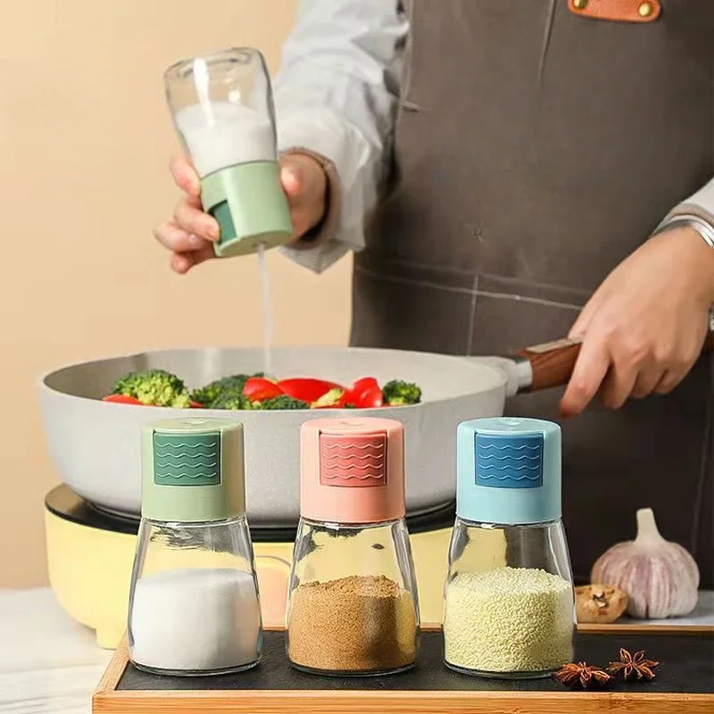 Quantitative Seasoning Tank, Controlled Salt Bottle, Seasoning Box, Kitchen Container, Salt Dispenser Spice Rack