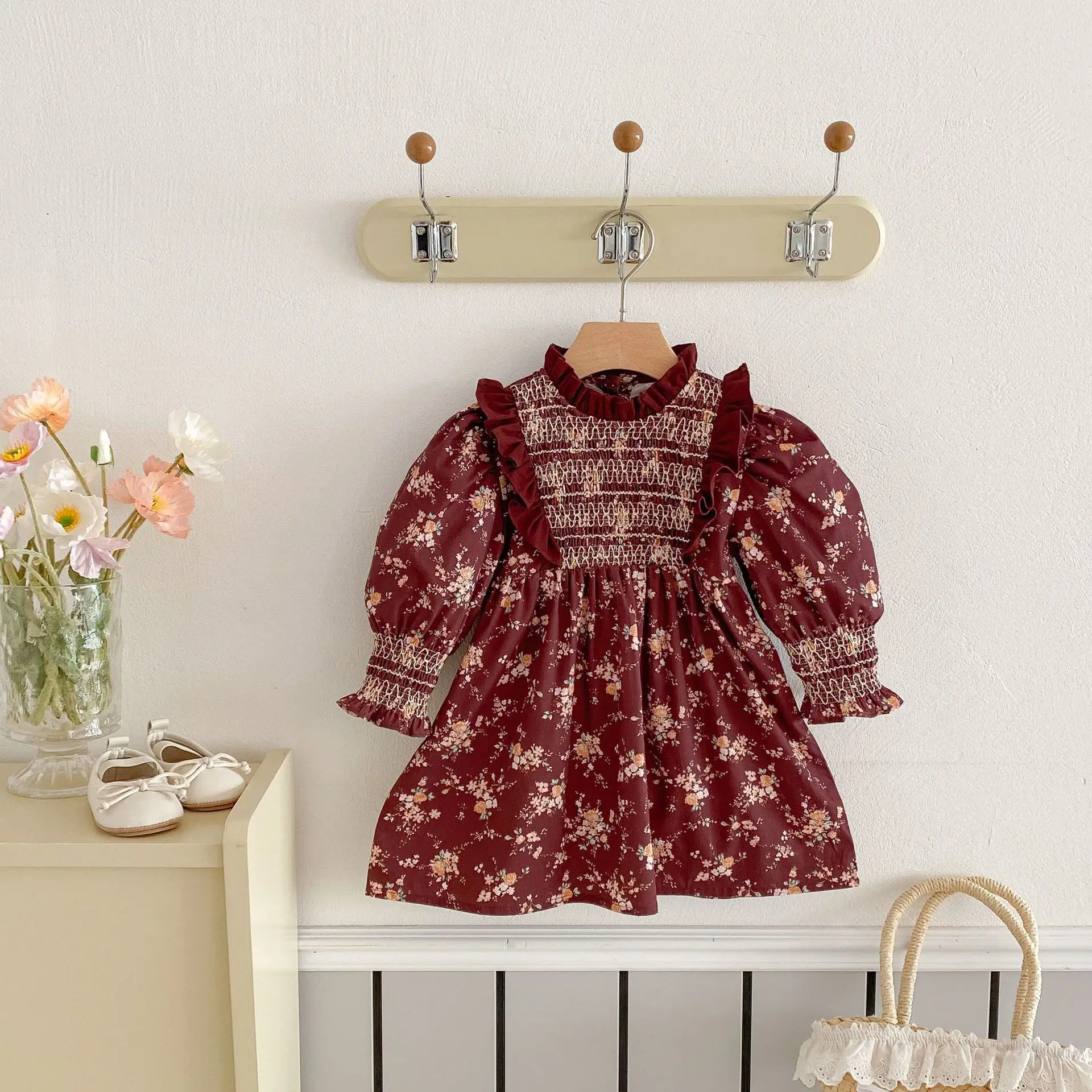 Autumn and Spring Arrival Baby Kids Girls Vintage Plaid Pattern Sleeveless Dress