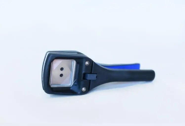 R2 Corner Hole Punch Large Badge Slot Punch Corner 2mm Rounder Cutter 2MM for PVC Card Tag Photo