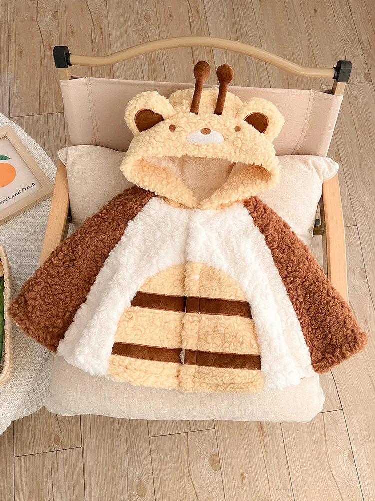 New Winter Jacket For Baby Girl Clothes Fashion Princess Cloak Lovely Bee Warm Shape Cape Girls Boys Plush Coat for 0-3Years