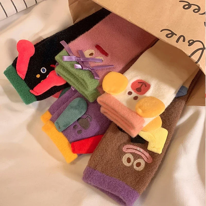 Рисунок 5 - Симпатичные плюшевые носки с забавным