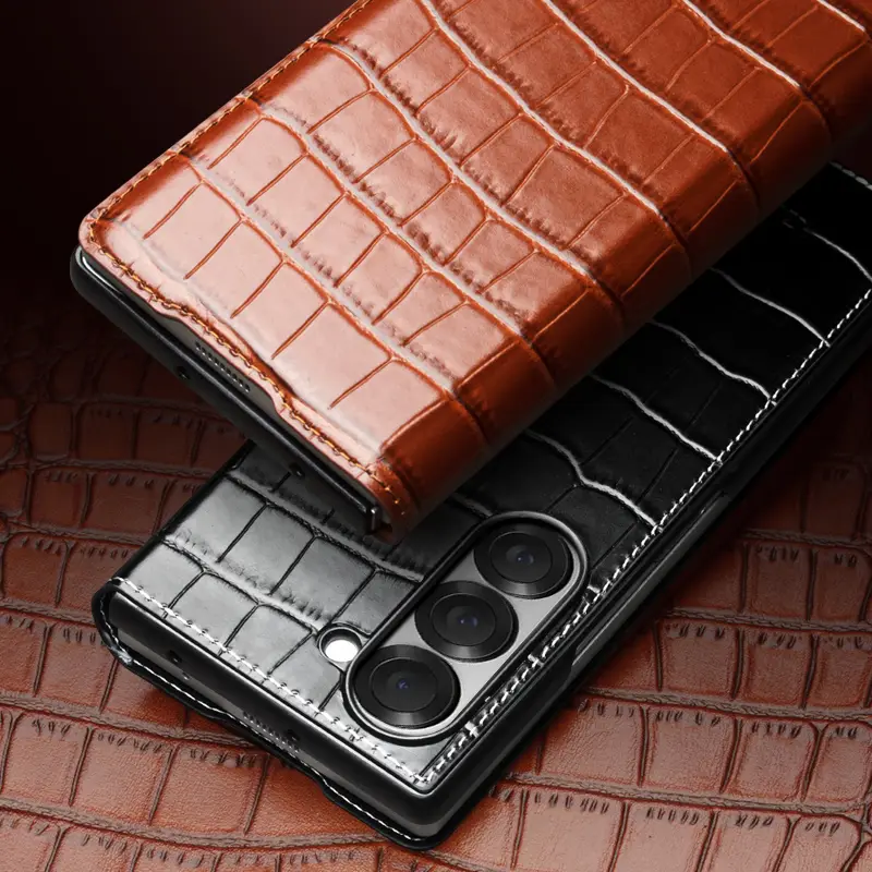 QIALINO For Samsung Galaxy Z Fold6 5G Case Crocodile Texture Genuine Cow Leather Flip Phone Cover - Black - Image 4