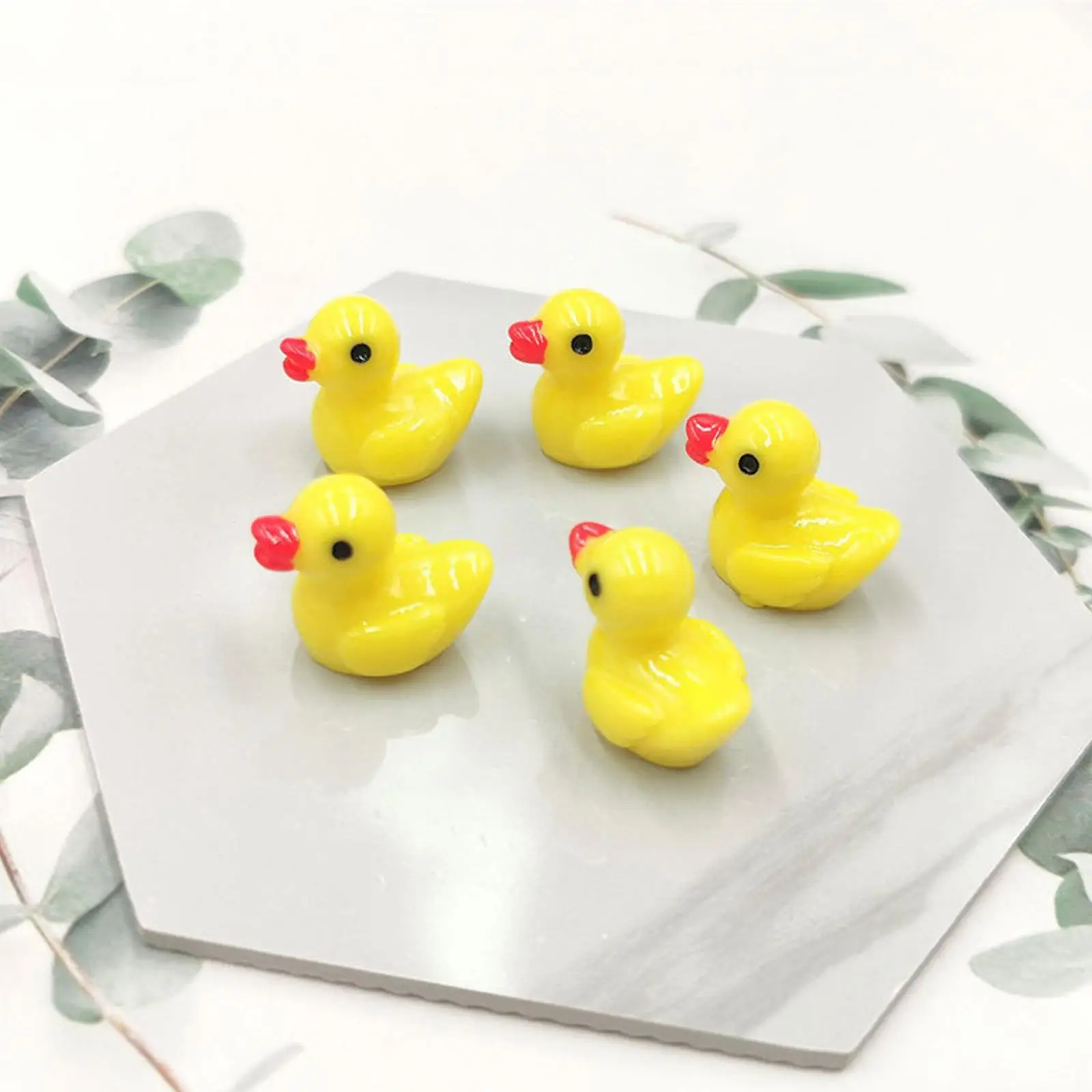 20/50/100pcs Mini Resin Ducks with Santa Hats Christmas Tiny Ducks  Figurines For Xmas Fairy