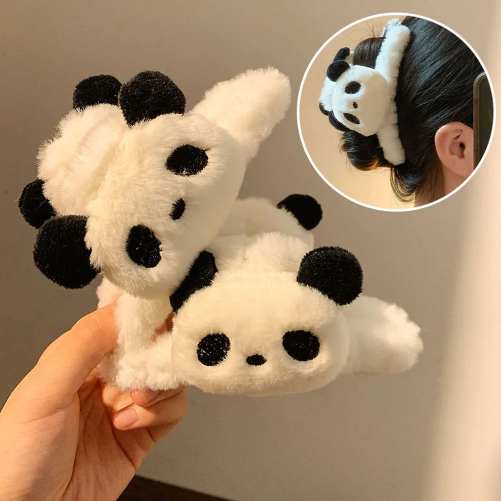 Plush Panda Hair Claw para meninas Grampo de cabelo para animais dos desenhos animados Grampo de caranguejo Grampo fofo Clip de tubarão Winter Headwear Acessórios de cabelo