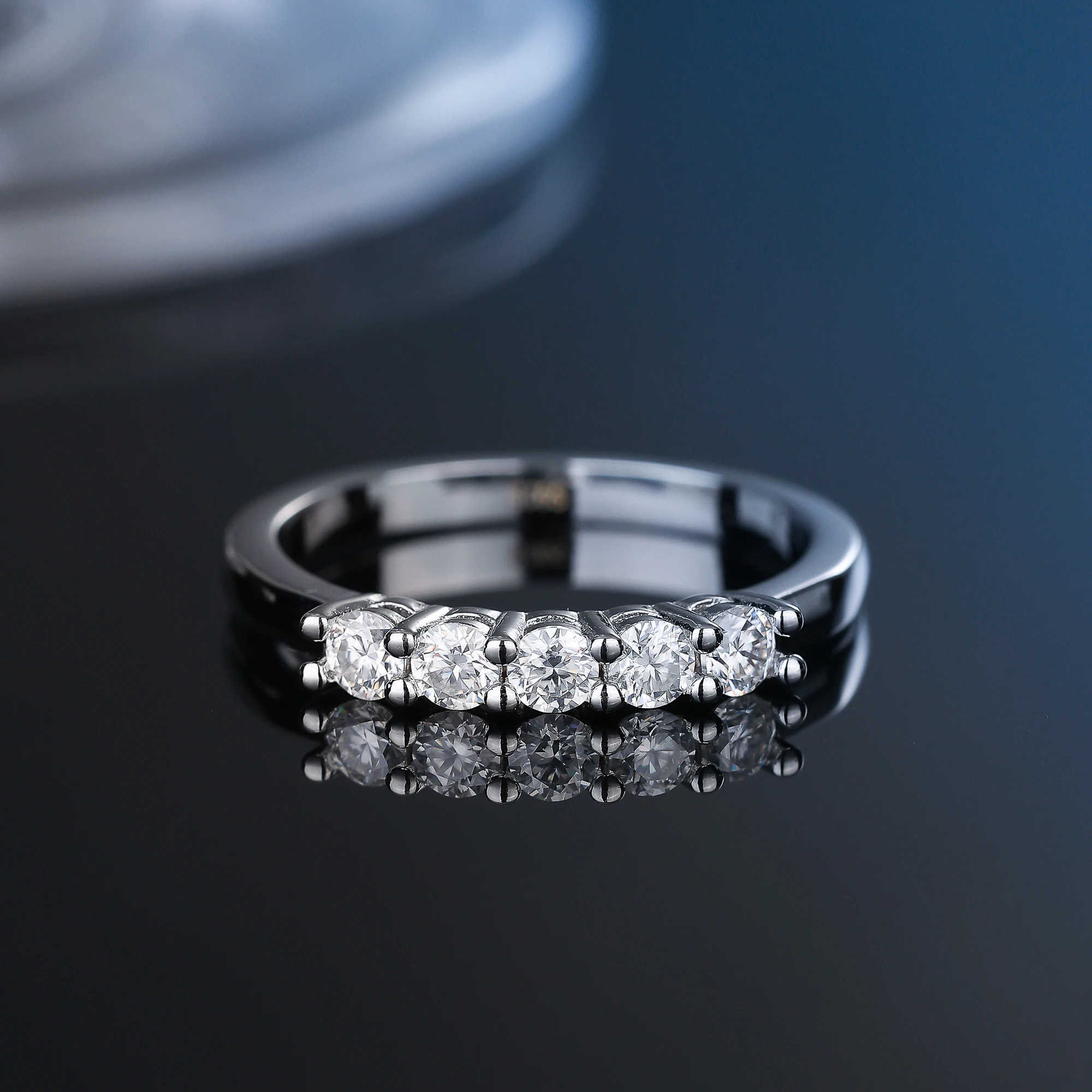 [Rabatt] Mit GRA D VVS1 Zertifikat Moissanit-Ring 18K Weißgold Plattiert S925 Sterling Silber Diamant-Eheringe für Frauen – Detail 4