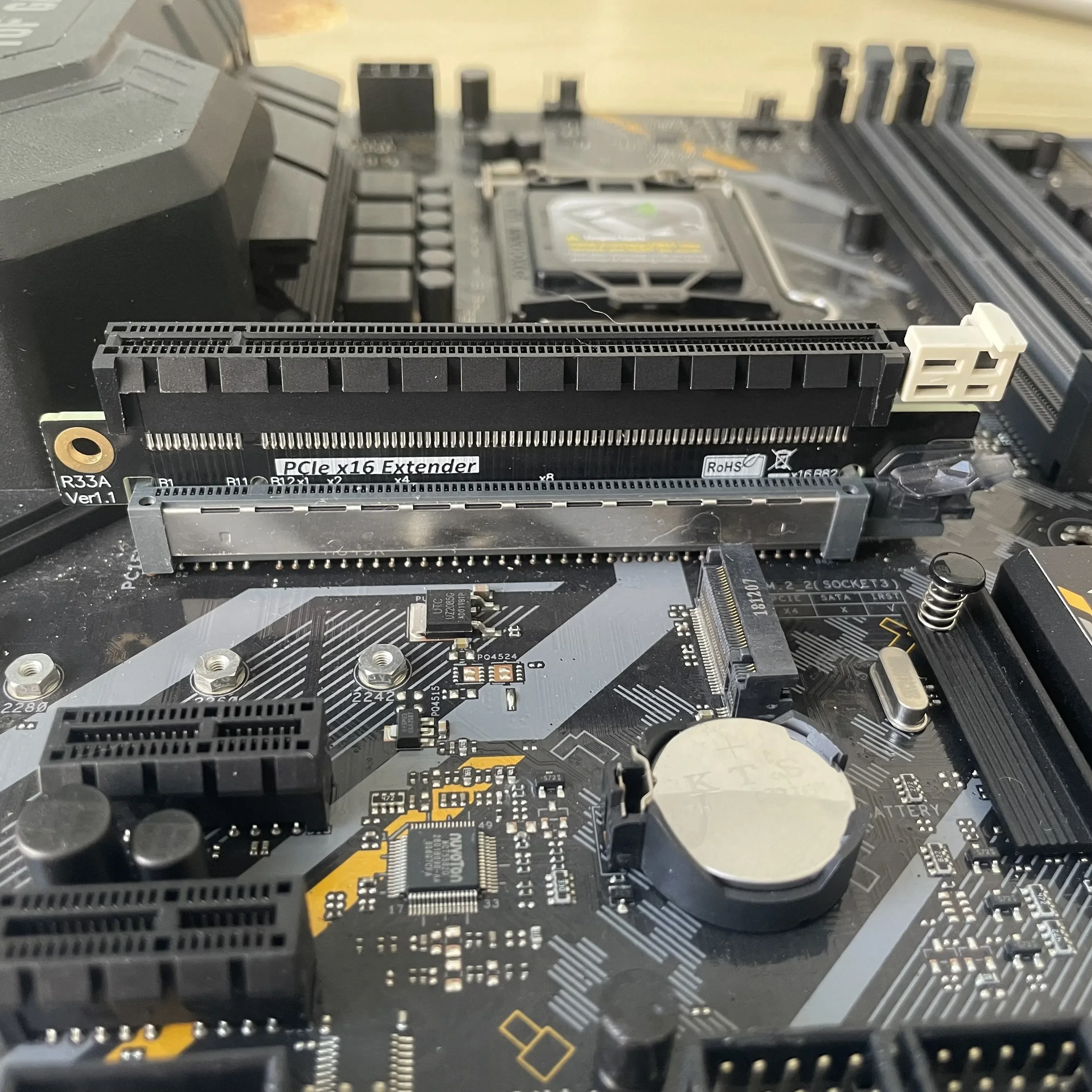 Crypto Mining Motherboard Pcie Slot 6 Gpu Motherboard Gigabyte B550M DS3H  AMD B550 Socket AM4 Micro