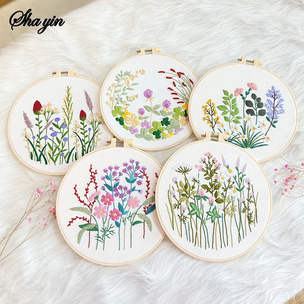 Simple Floral Embroidery Kit DIY Handmade Fabric Art with Creative Design embroidery kits
