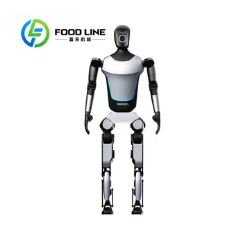 Robot umanoide per il benessere pubblico saluta i visitatori dell'esposizione ed esponga sistematicamente i progetti volontari e quelli legati alle beneficenza.