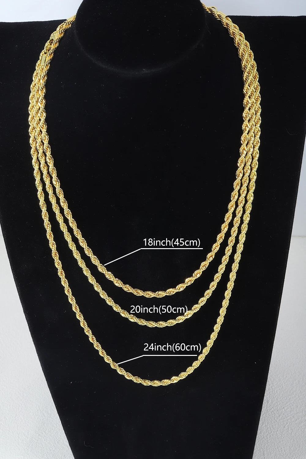 Full Rhinestone Tennis Link Chain close-up
