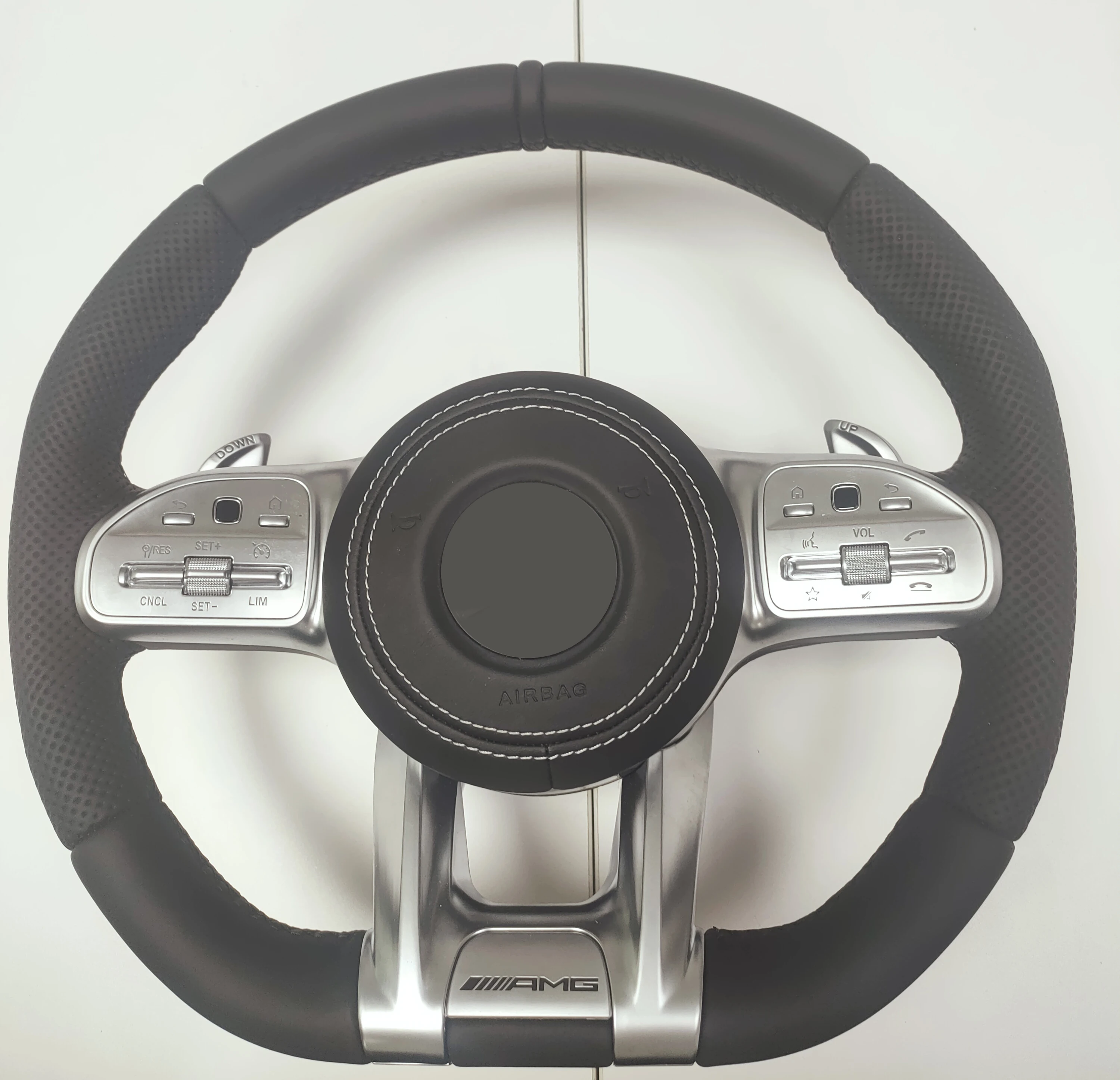 

Jekit Automobile operation panel is suitable for single panel of Mercedes-Benz W167 steering wheel