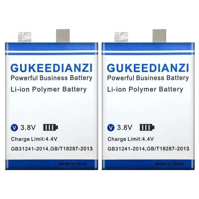 Deux batteries haute capacité 4400mAh pour DJI Mavic Pro côte à côte, prêtes à l'emploi.
