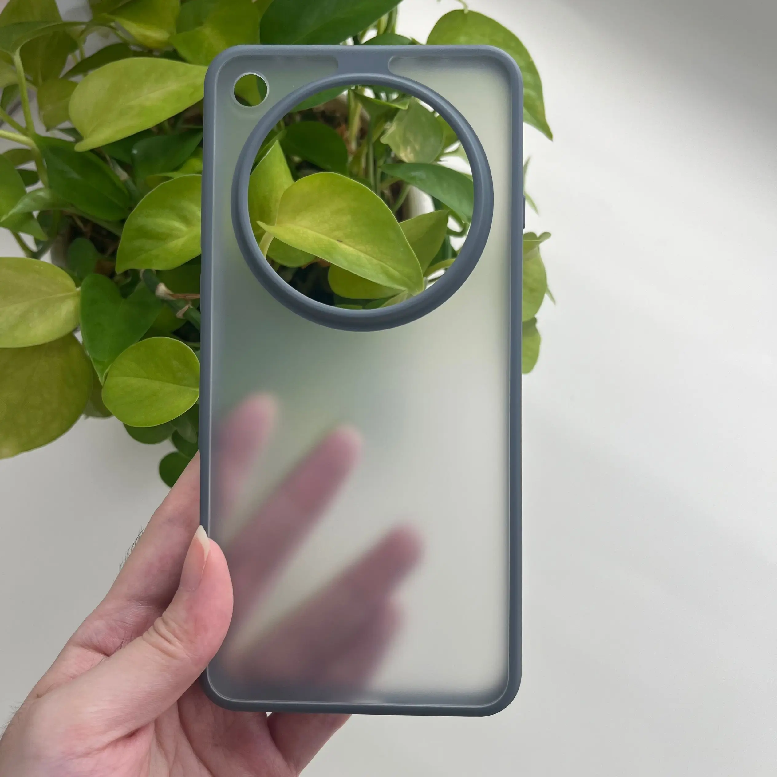 ELVEV Anti-Scratch Crystal Clear TPU Phone Case with Camera Protection