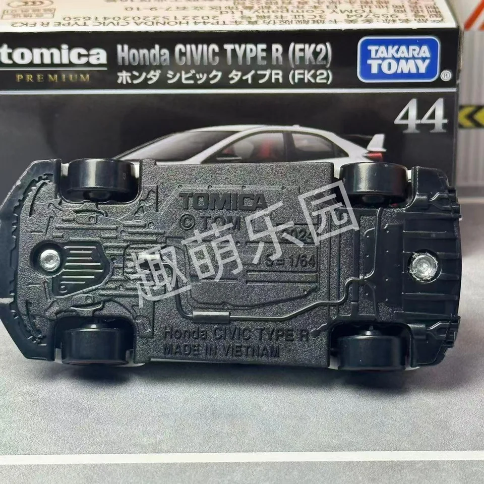 Takara Tomy 44 Honda Civic Type R (FK2) Alloy car Diecast Model