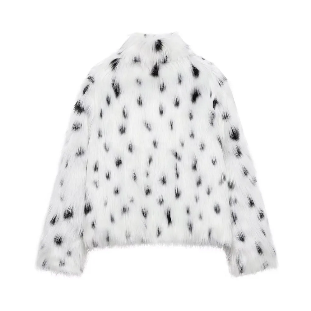 Description Picture 4 of itemTRAFZA Women Winter Spotted Print Coat Fashion Long Sleeve Casual Loose Overcoat Female Pocket Design Keep Warm Overcoat Mujer