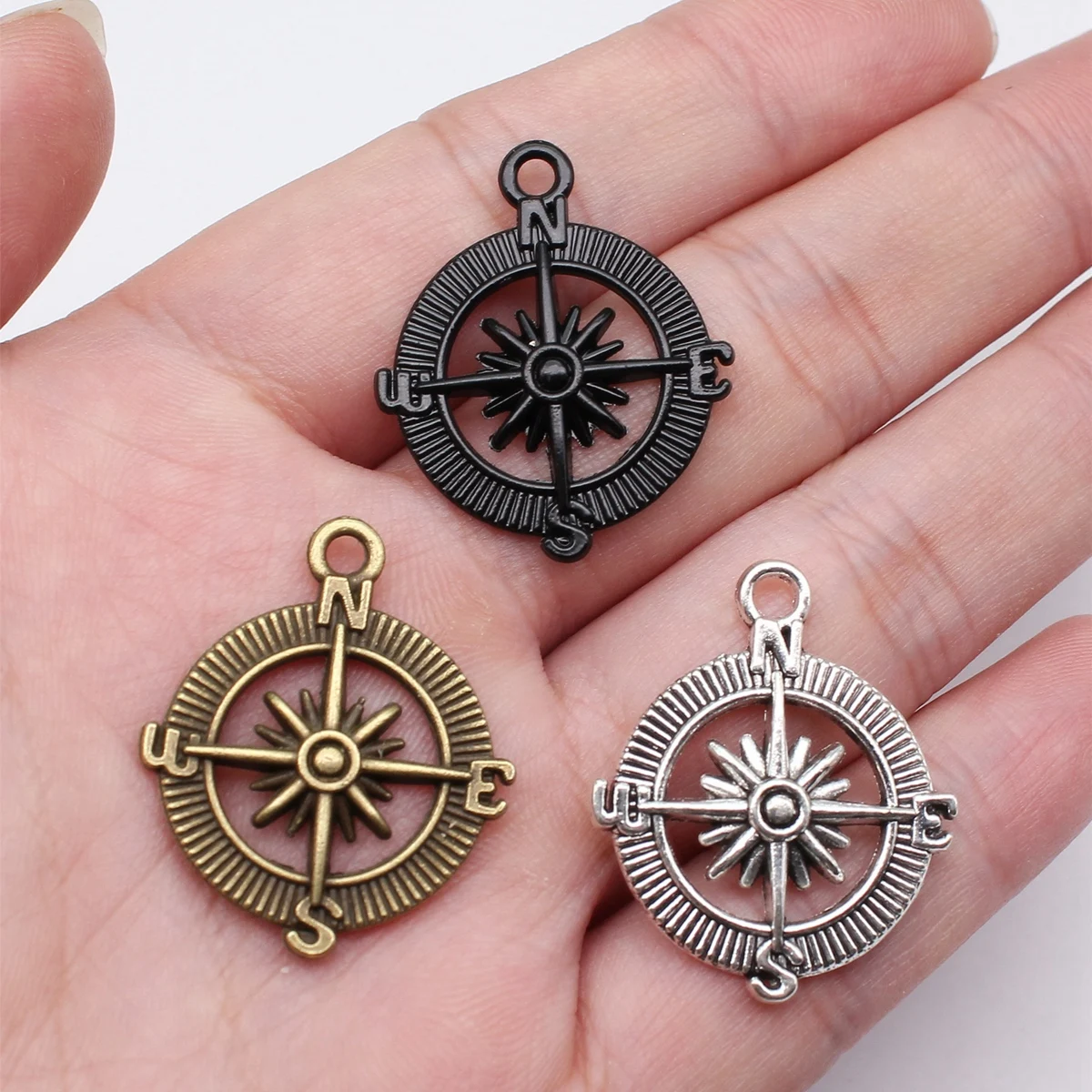 WYSIWYG 10pcs 매력 나침반 28x24mm 골동품 만드는 펜던트에 맞게 빈티지 티벳 청동 실버 색상 DIY 수제 보석