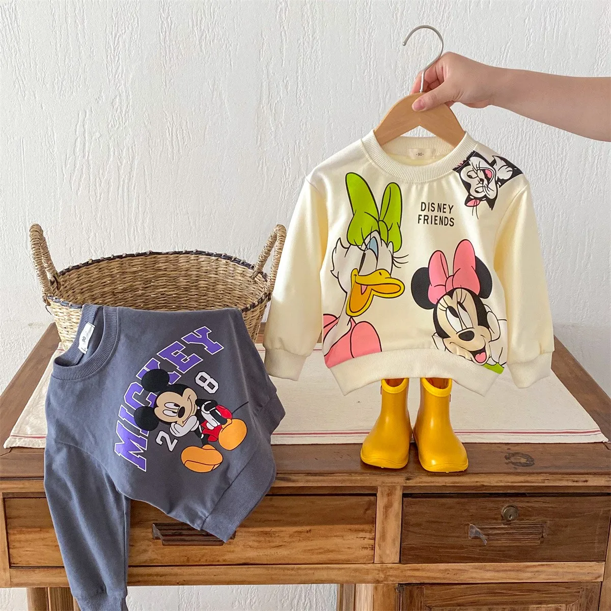 Disney Minnie Cartoon Printed Children's Top Boys Fashionable Long Sleeved T-shirt Girls Loose Casual Hoodie Kids Tops kids sweatshirt