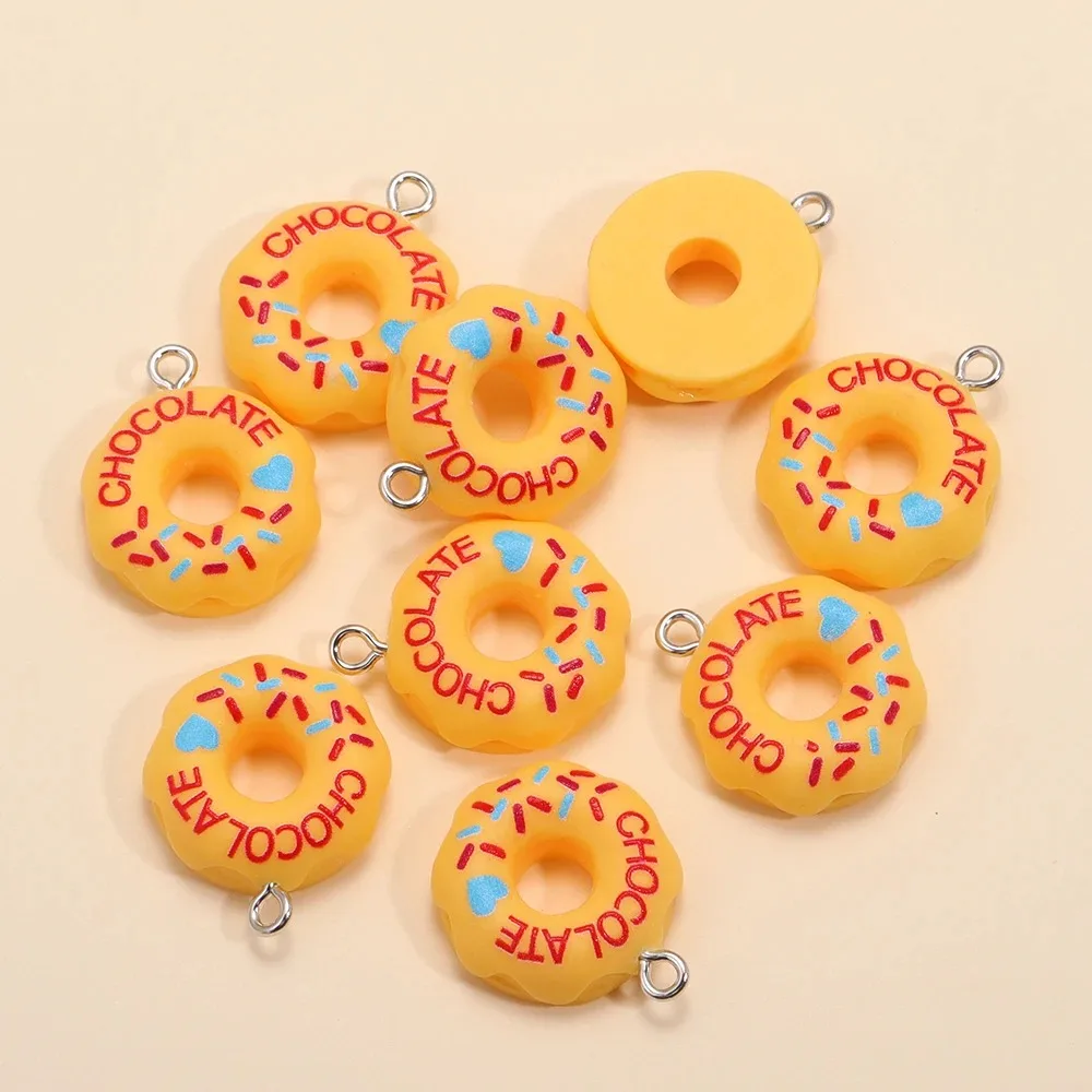 10Pcs 사랑스러운 다채로운 도넛 음식 참 장식품 귀 보석 만들기위한 3D 수지 펜던트 귀여운 키 체인 팔찌 DIY 액세서리 공급