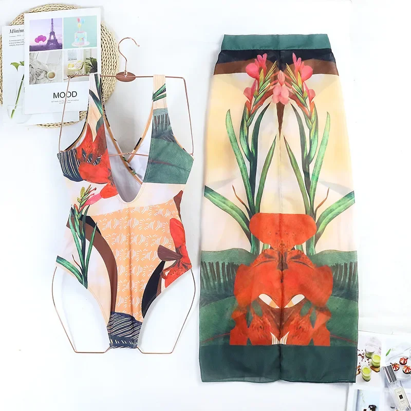 Рисунок 5 - Женский слитный купальник 2024