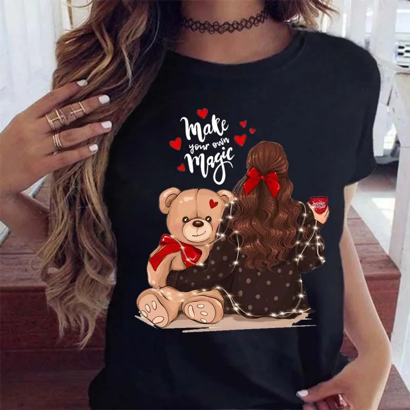 

Merry Christmas Women T-shirt Cute Cartoon Bear Graphic Printed Tshirts 90s Girls Short Sleeve Black Shirt Fashion Tops Tee