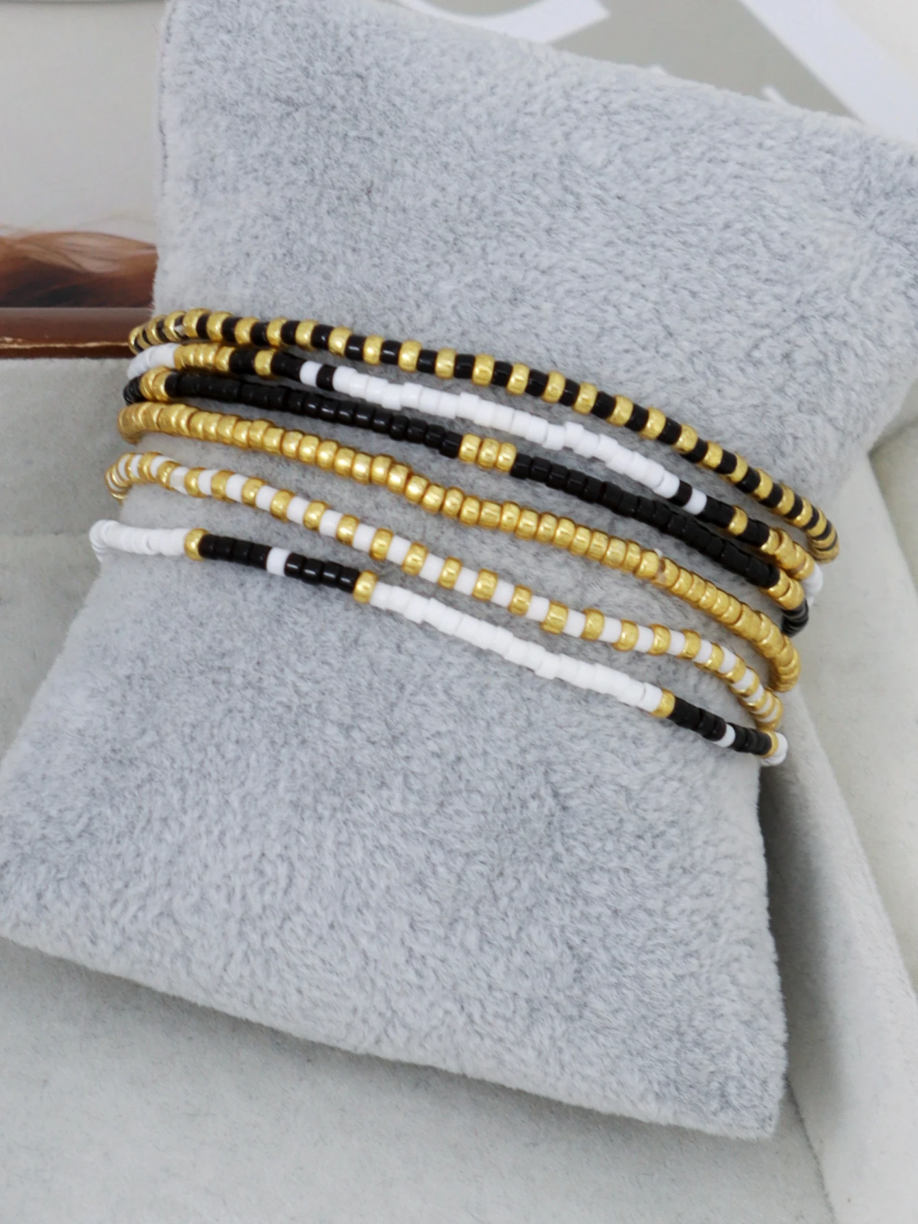 6PCS Simple Handmade Glass Bead Bracelet Set for Women