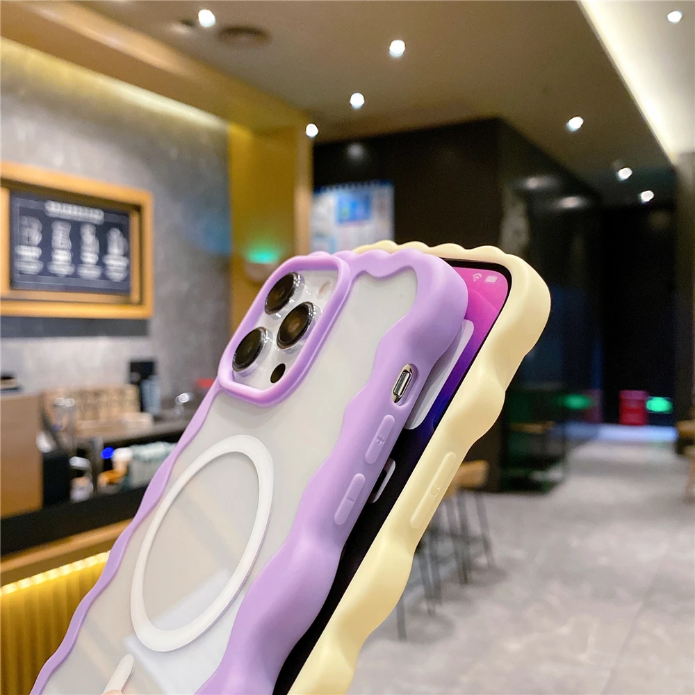 Cream Curly Wave Border Magnetic Case For iPhone 11 12 13 14 Plus 15 16 Pro Max Transparent For Magsafe Wireless Charge Cover_voghion.com
