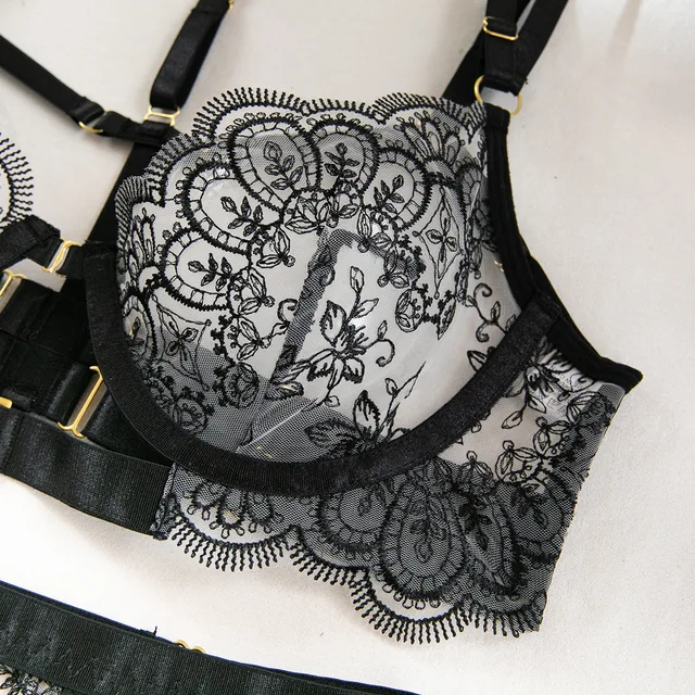 Heavy Industry Embroidered Lingerie Five Piece Set 12