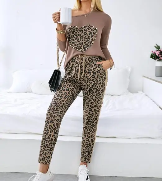 

Women's 2023 New Hot Sale Casual Oblique Shoulder Love Bubble Bead Top+Leopard Pants Two Piece Set