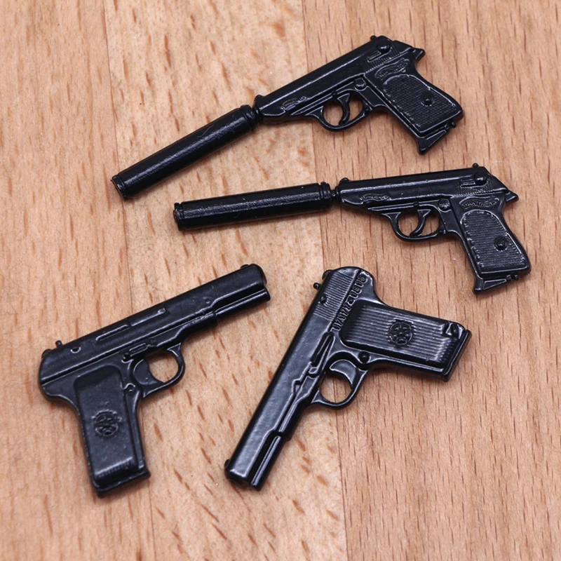 

1:12 Миниатюрная игрушка для кукольного домика, модель пистолета, мини-игрушки для стрельбы, черная модель пистолета для глушения, имитация сцены, реквизит, декоративная игрушка