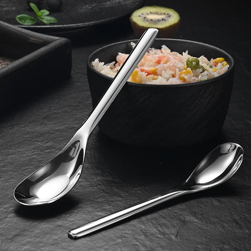 

Ложка утолщенная из нержавеющей стали, креативная столовая ложка с длинной ручкой, для горячей кастрюли в отеле, ковш для супа, необходимый инструмент для домашней кухни