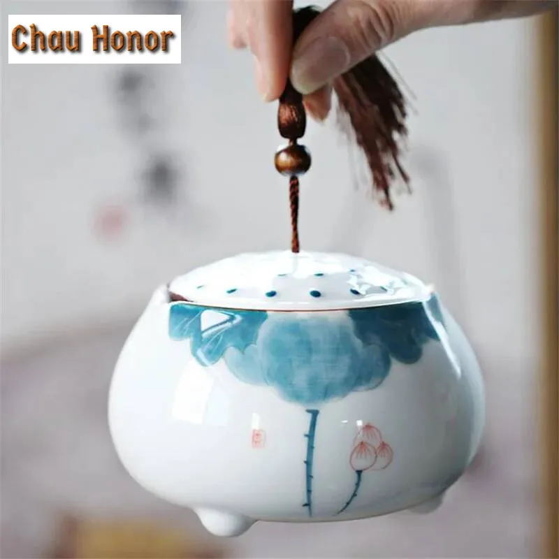 Hand Painted Lotus Ceramic Tea Jar Traditional Chinese Tea Storage Tins Pigmented Storage Containers Teaware Pu'er Oolong Tool