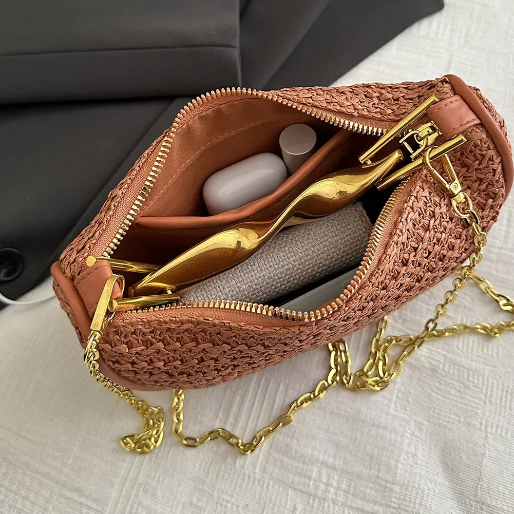 Women Elegant Knitting Sling Bag Zipper Closure Straw Crossbody Bag Summer Beach Shoulder Bag Seaside Straw Handbag