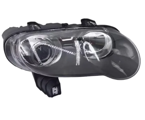 

Automobile halogen headlight assembly with light bulb Front lamp lighting for SAIC ROEWE 750