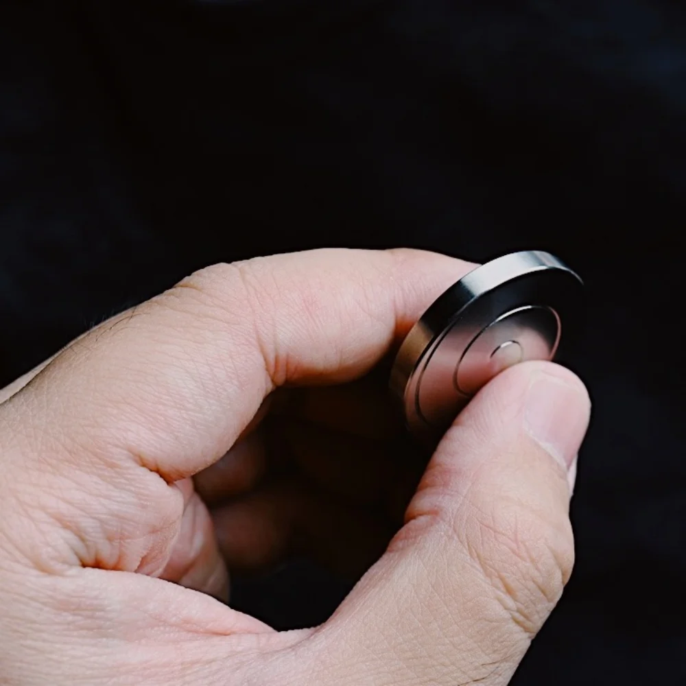 Desktop Coin Fingertip Gyro Transfer Good Luck Gyro Interest Pocket Toy Stainless Steel Adult Fingertip Toy For Children