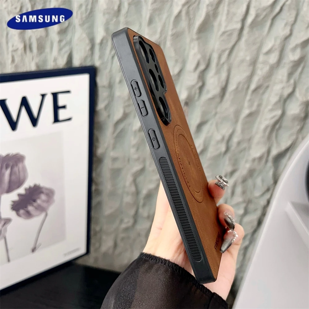 Leather Magnetic Case for Samsung Galaxy - Shockproof and MagSafe-Compatible Cover