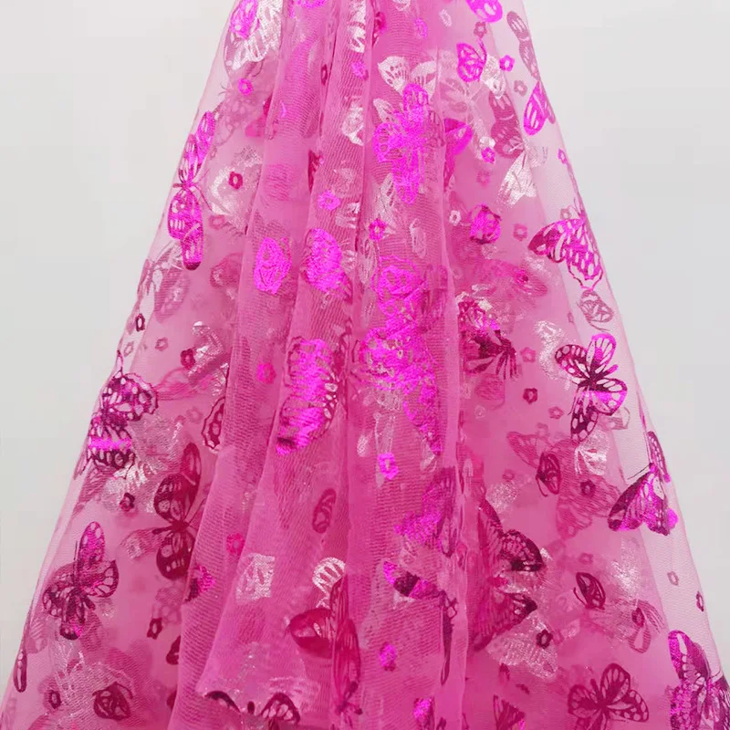 

Полиэфирная плоская пряжа розовая Золотая Бабочка фольга сетчатая ткань плоская горячая штамповка сетчатая ткань