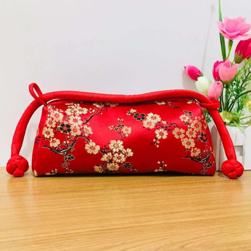 Fashion Luxury Chinese Style Silk Bag Embroidered Women Bag Japanese Handbag Totes Cheongsam Female Cosplay Bags Clutch