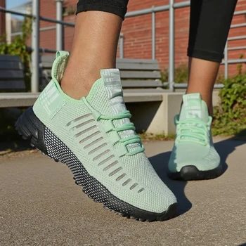 أحذية رياضية نسائية سريعة الجفاف تسمح بمرور الهواء ومريحة كلاسيكية شبكية كاجوال للجري مضادة للانزلاق ومقاومة للاهتراء أحذية مشي مسطحة