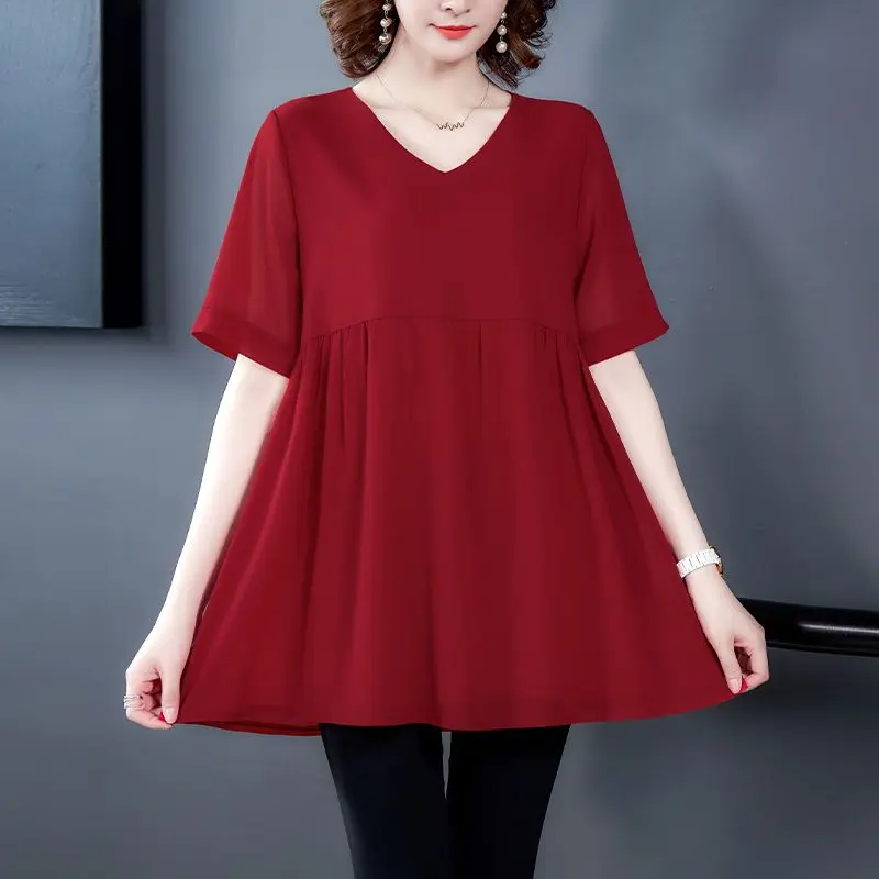 Elegant V-Neck Spliced Loose Folds Polka Dot Blouse Women's Clothing 2023 Summer New Casual Pullovers Office Lady Chiffon Shirt