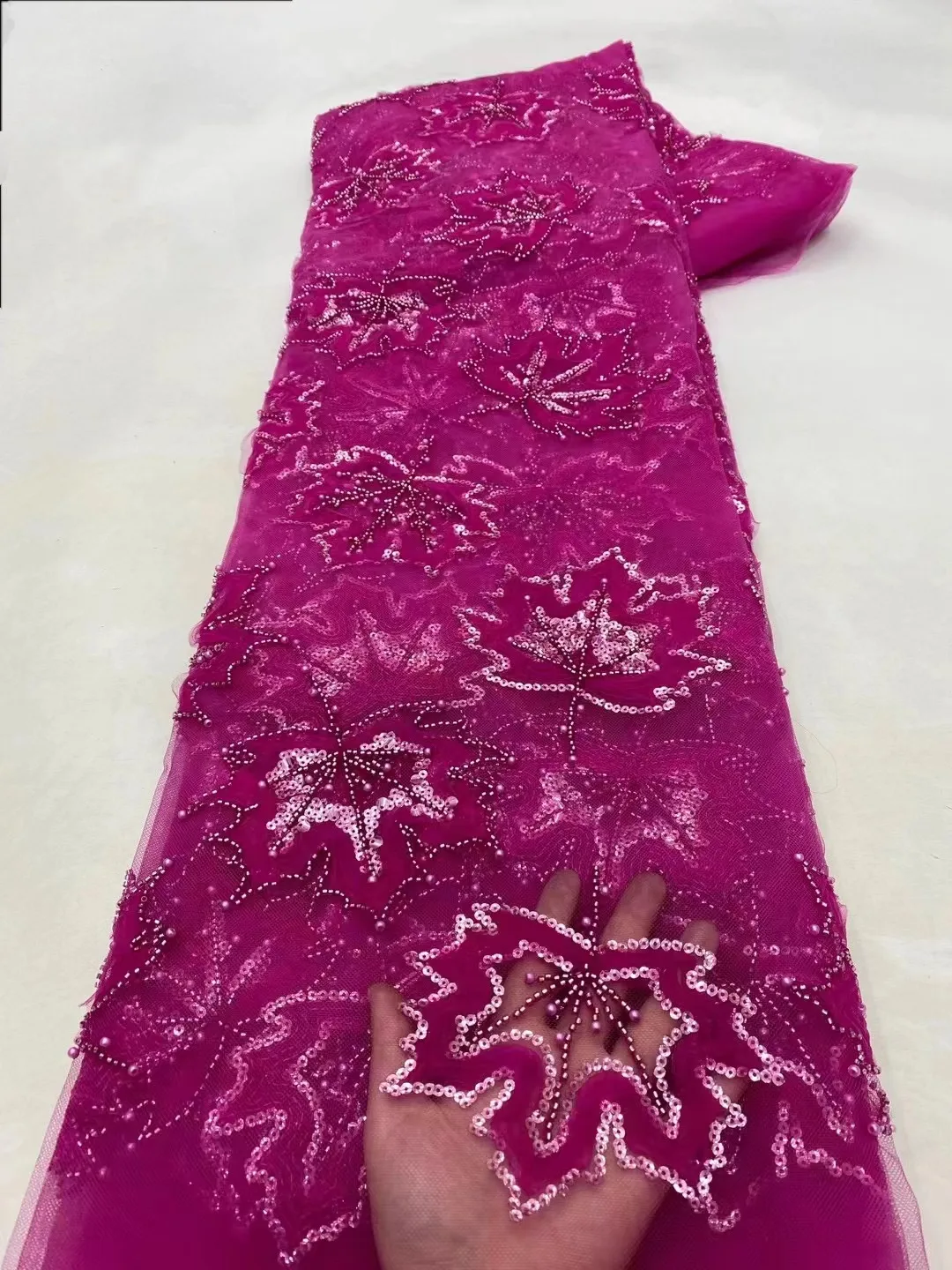 

Роскошная кружевная ткань 3D 5 ярдов 2024 Высококачественная Тюлевая кружевная ткань вышитая аппликация африканская нигерийская ткань для платья