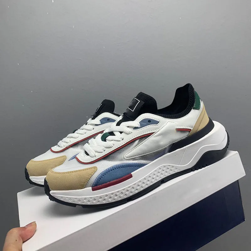 

Autumn/Winter Running Shoes for Couples, Sports Shoes with Breathable Mesh Panels, Fashionable and Comfortable Dad Shoes