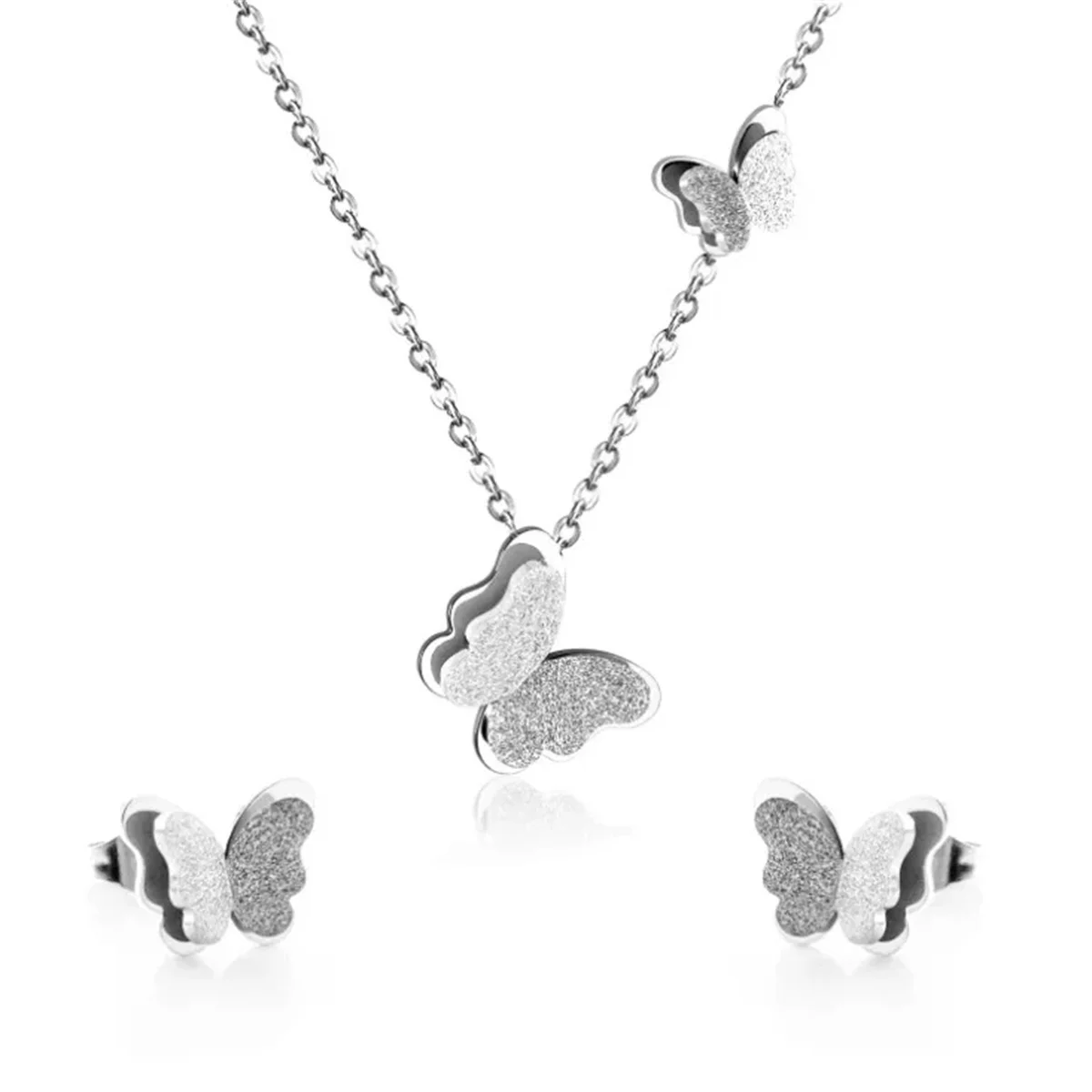 Bohemian Cute Butterfly Choker Necklaces for Women Stainless Steel Jewelry Cute Animal Pendants Girls Fashion Jewelry Gift