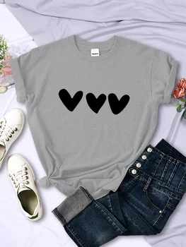 T-shirt femminili con stampa a cuore nero Personalità Street Manica corta T-shirt morbida per tutte le materie prime Abbigliamento Casual Top da donna traspiranti 1