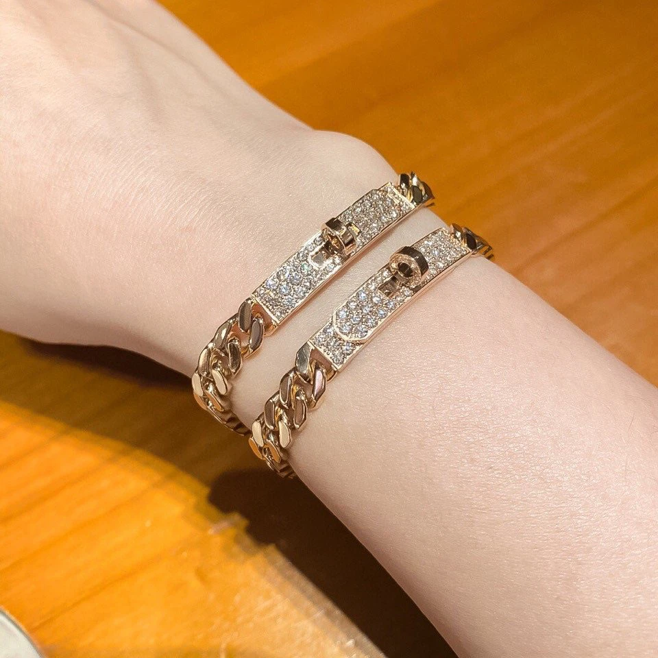 2022 Hot Top Brand 2022 Popular Brand Full Drill Bracelet Simple And Generous Fashion Versatile Banquet Exquisite