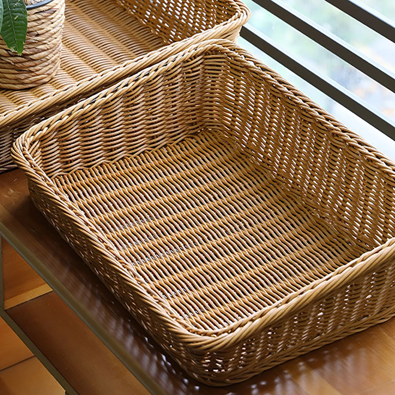 Handwoven Storage Basket Rattan Storage Wicker Baskets Bread Fruit Food Breakfast Display Box Handicrafts Home Decoration 4
