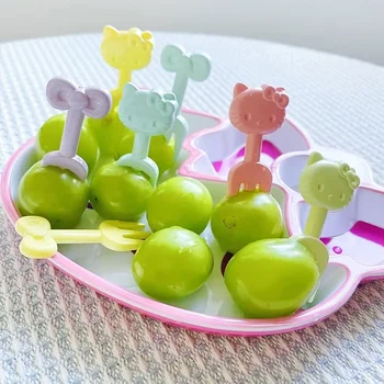 12Pcs Fruit Fork Mini Cartoon Children Snack Cake Dessert Food Pick Toothpick Bento Lunches Party Decor Fruit Pick Snack Forks 2