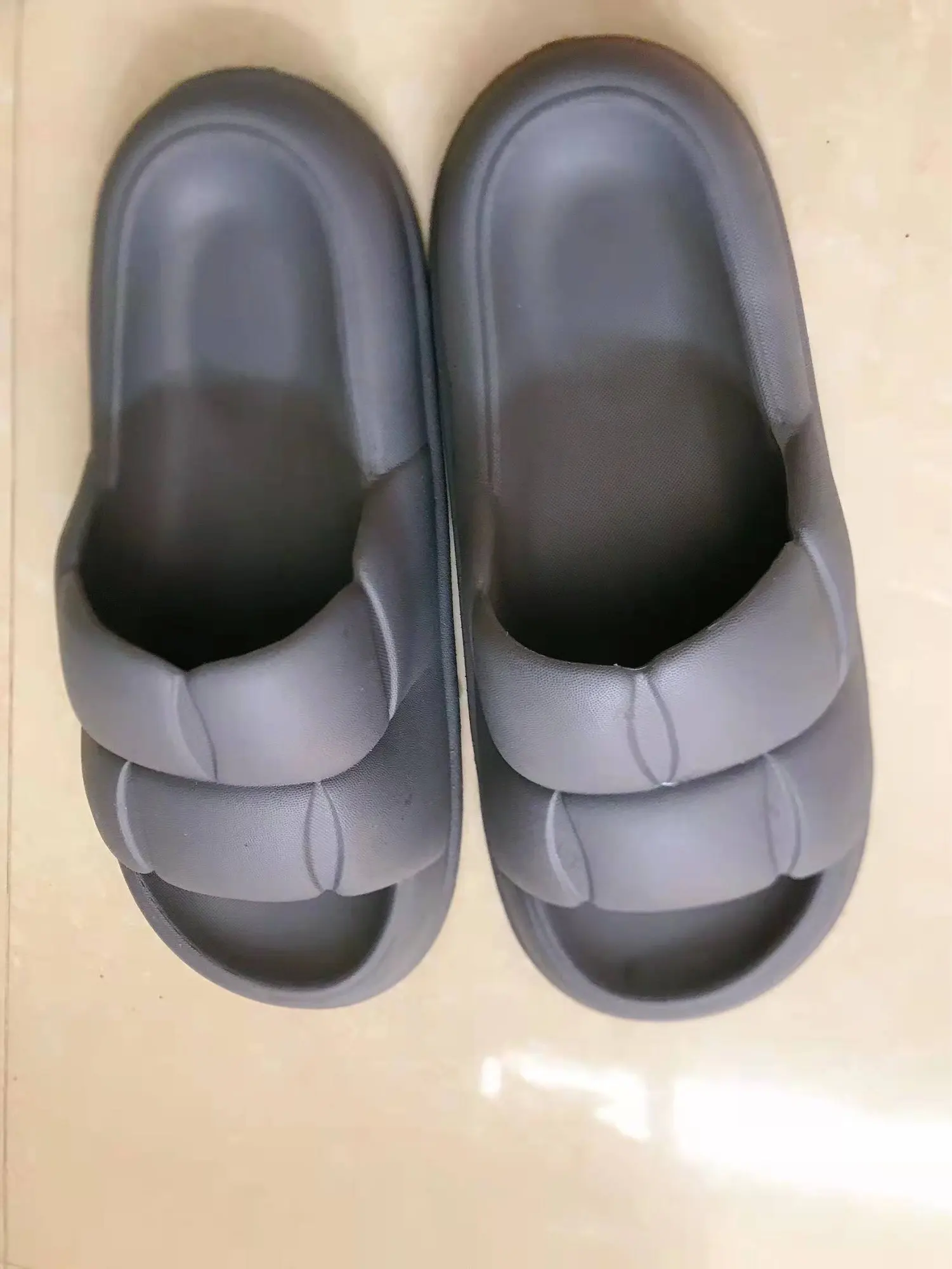 Puffer Slides photo review