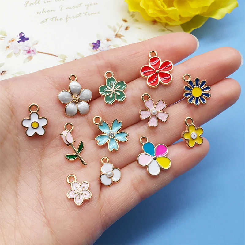 믹스 60 Pcs 도매 에나멜 꽃의 매력 로즈 사카루 데이지 펜던트 목걸이 팔찌 귀걸이 DIY 쥬얼리 결과 만들기